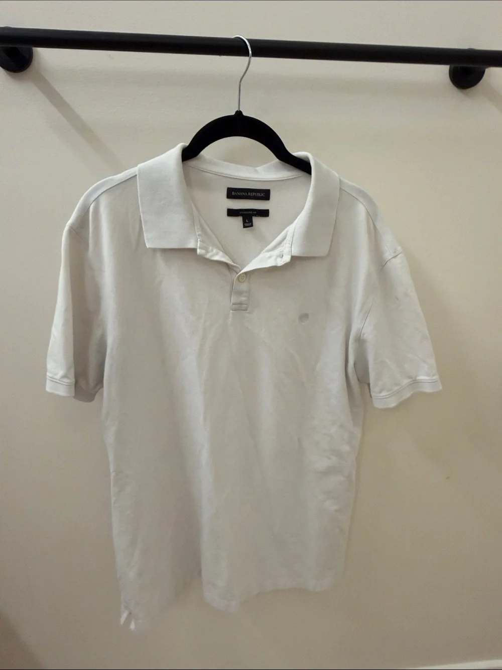 Banana Republic Men's Off-White Polo Shirt
